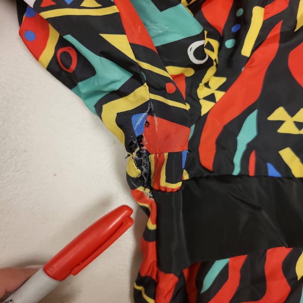 REASON Brand Pullover Jacket Mens Size L Multi Color‎ Geometric Design - Picture 9 of 11
